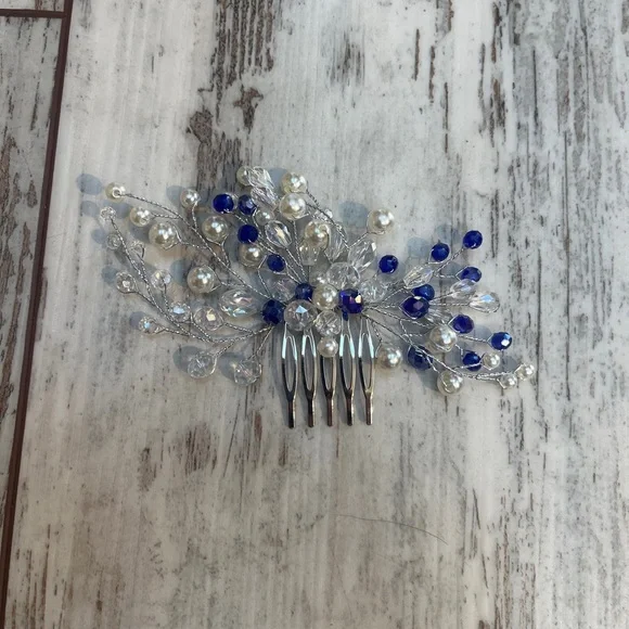 Blue Crystal & Pearl Bridal Hair Comb - Picture 8 of 16